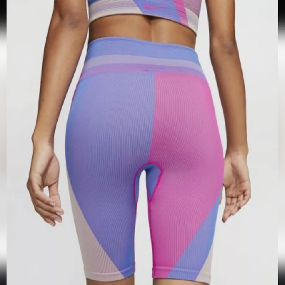 Nike Icon Clash shorts *Size XL* - Picture 3 of 7